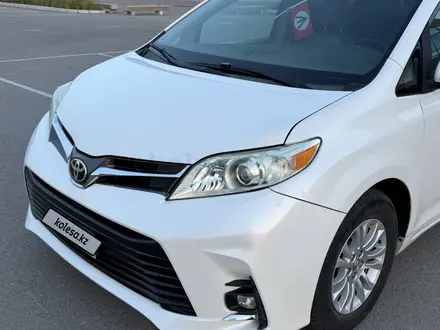 Toyota Sienna 2015 года за 12 000 000 тг. в Актау – фото 6