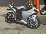 Yamaha  YZF-R1 2009 года за 4 400 000 тг. в Алматы