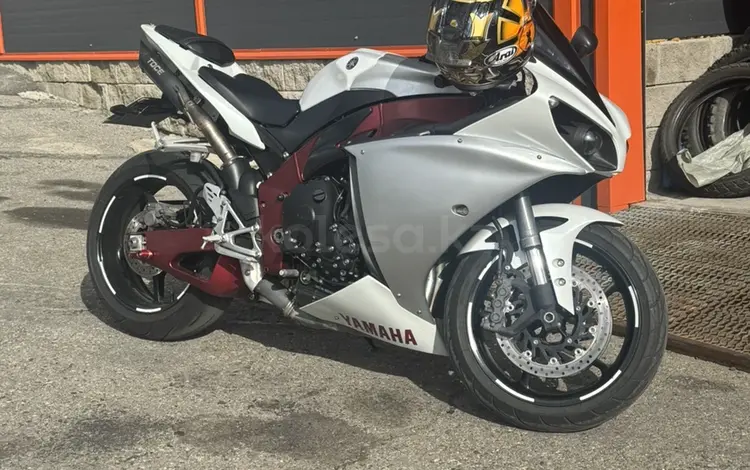 Yamaha  YZF-R1 2009 годаүшін4 400 000 тг. в Алматы