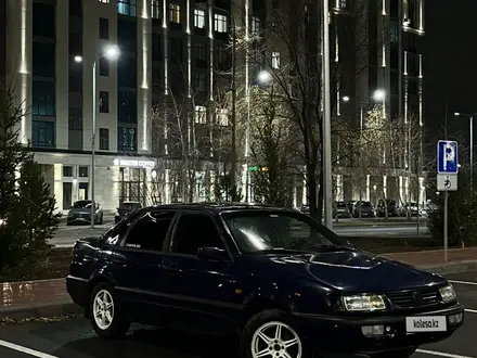 Volkswagen Passat 1994 года за 1 800 000 тг. в Караганда – фото 15