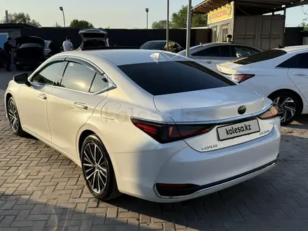 Lexus ES 250 2021 года за 19 000 000 тг. в Алматы – фото 4