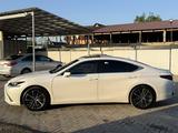 Lexus ES 250 2021 года за 19 000 000 тг. в Алматы – фото 3