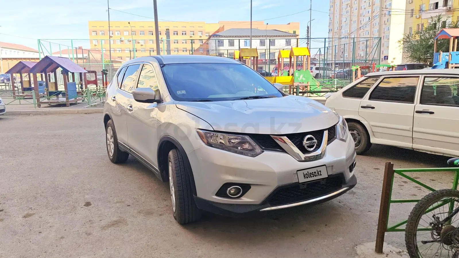 Nissan Rogue, 2016
