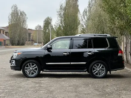 Lexus LX 570 2013 года за 25 500 000 тг. в Актобе – фото 2