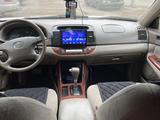 Toyota Camry 2002 года за 4 800 000 тг. в Шымкент – фото 3