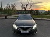 Mercedes-Benz S 500 2013 года за 25 700 000 тг. в Алматы – фото 3