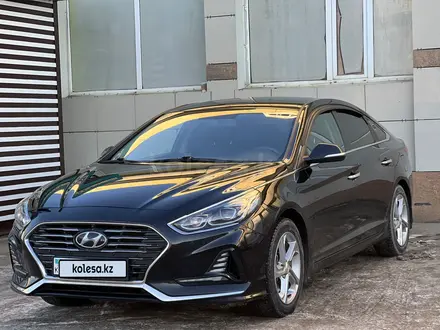 Hyundai Sonata 2019 года за 9 500 000 тг. в Астана – фото 4