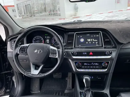 Hyundai Sonata 2019 года за 9 500 000 тг. в Астана – фото 8