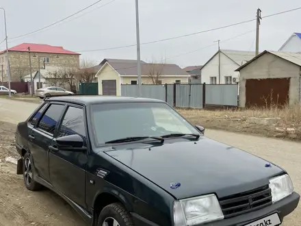 ВАЗ (Lada) 21099 2002 года за 1 000 000 тг. в Атырау – фото 3