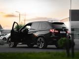 BMW X5 2018 года за 19 500 000 тг. в Астана – фото 2