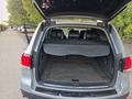 Volkswagen Touareg 2004 годаүшін3 500 000 тг. в Алматы – фото 20