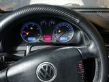 Volkswagen Passat 2001 годаүшін1 400 000 тг. в Семей