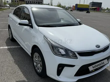 Kia Rio 2019 года за 6 500 000 тг. в Атырау – фото 3