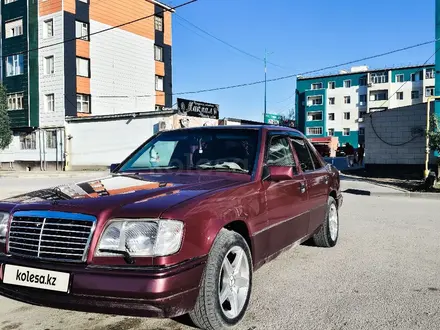 Mercedes-Benz E 280 1993 года за 2 000 000 тг. в Кызылорда – фото 4