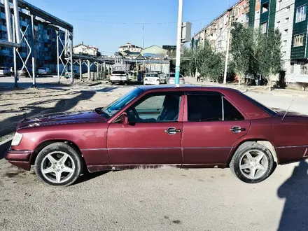 Mercedes-Benz E 280 1993 года за 2 000 000 тг. в Кызылорда – фото 7