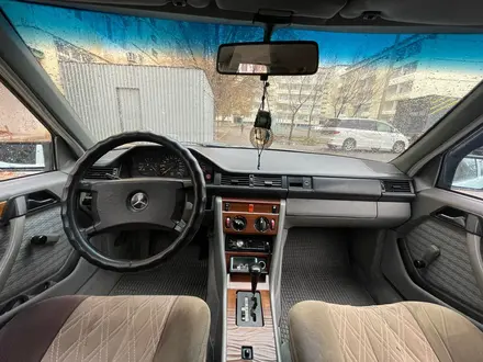 Mercedes-Benz E 230 1989 года за 1 550 000 тг. в Тараз – фото 5