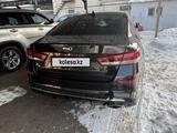 Kia K5 2019 года за 9 800 000 тг. в Алматы – фото 3