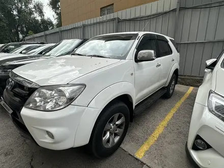 Toyota Fortuner 2006 года за 8 500 000 тг. в Алматы – фото 5