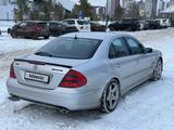 Mercedes-Benz E 320 2003 годаfor6 200 000 тг. в Астана – фото 3