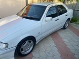 Mercedes-Benz C 200 1998 годаүшін3 700 000 тг. в Алматы – фото 3