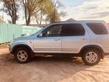 Honda CR-V 2002 годаүшін4 300 000 тг. в Актобе – фото 2