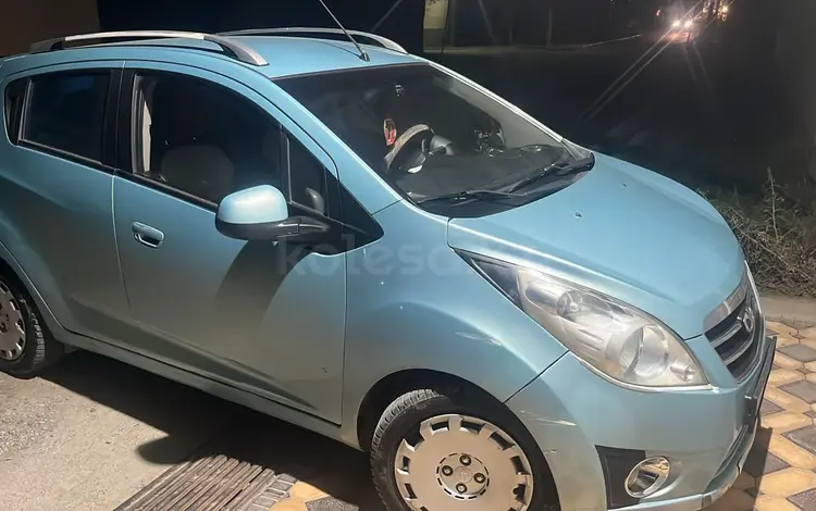 Chevrolet Spark 2010 года за 3 100 000 тг. в Шымкент