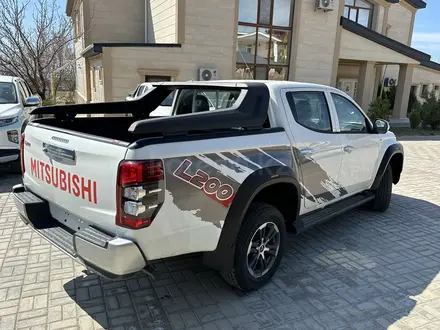 Mitsubishi L200 2023 года за 14 300 000 тг. в Актау – фото 8