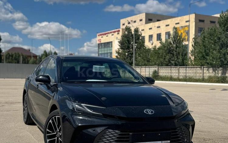 Toyota Camry Luxe — миниатюра 1