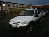 Chevrolet Niva 2014 годаfor4 200 000 тг. в Атырау – фото 3