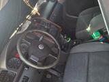 Volkswagen Touran 2007 года за 3 000 000 тг. в Атырау – фото 5