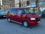 Volkswagen Transporter 1992 года за 4 000 000 тг. в Астана