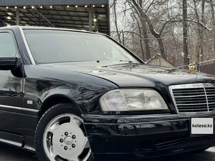 Mercedes-Benz C 280 1995 года за 1 750 000 тг. в Алматы – фото 3