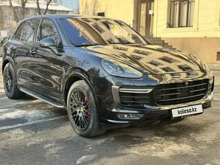 Porsche Cayenne 2016 года за 23 500 000 тг. в Алматы