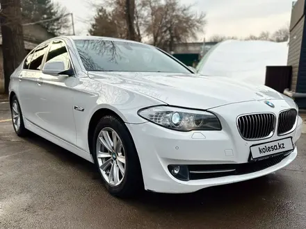 BMW 520 2012 года за 9 300 000 тг. в Алматы