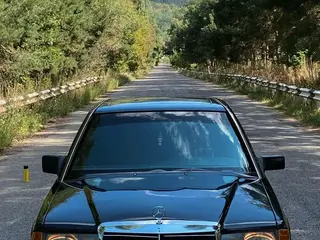 Mercedes-Benz 190