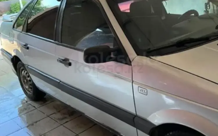 Volkswagen Passat 1991 годаfor1 100 000 тг. в Караганда