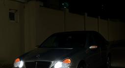 Mercedes-Benz C 200 2001 годаүшін2 650 000 тг. в Тараз – фото 4