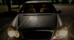Mercedes-Benz C 200 2001 годаүшін2 650 000 тг. в Тараз – фото 3