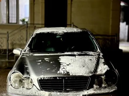 Mercedes-Benz C 200 2001 года за 2 650 000 тг. в Тараз – фото 10