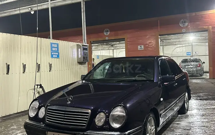 Mercedes-Benz E 280 1996 годаүшін2 600 000 тг. в Семей