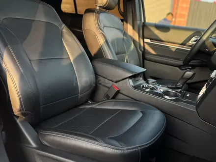 Ford Explorer 2018 года за 12 500 000 тг. в Алматы – фото 24