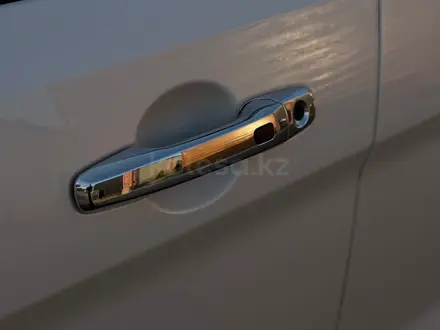 Ford Explorer 2018 года за 12 500 000 тг. в Алматы – фото 9
