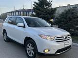 Toyota Highlander 2013 года за 8 500 000 тг. в Актобе