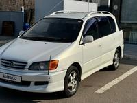 Toyota Ipsum 1998 года за 4 000 000 тг. в Павлодар
