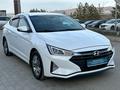 Hyundai Elantra 2019 года за 8 890 000 тг. в Усть-Каменогорск