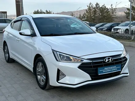 Hyundai Elantra 2019 годаүшін8 890 000 тг. в Усть-Каменогорск