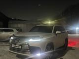 Lexus LX 600 2022 годаfor78 000 000 тг. в Алматы – фото 2