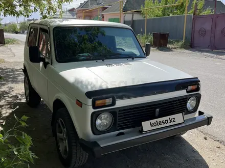 ВАЗ (Lada) Lada 2121 2005 года за 1 300 000 тг. в Кызылорда – фото 2