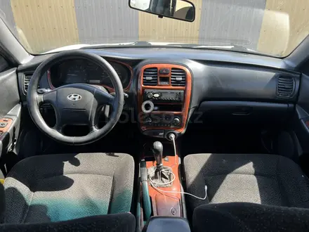 Hyundai Sonata 2003 года за 1 500 000 тг. в Алматы – фото 3