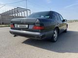 Mercedes-Benz E 230 1991 года за 1 350 000 тг. в Алматы – фото 2